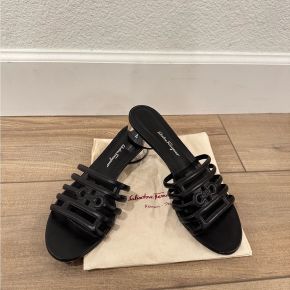 Salvatore Ferragamo Shoes - Salvatore Ferragamo Finn Black leather and silver open toe mule Women's size 9